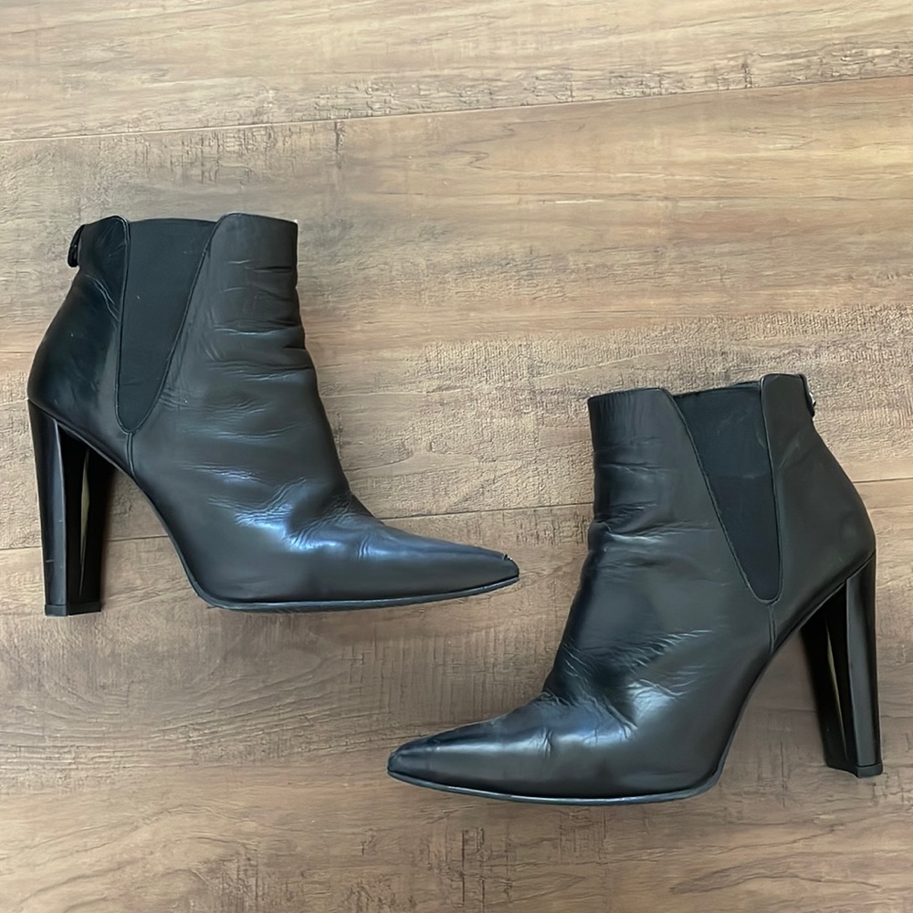 Black leather Stuart Weitzman booties